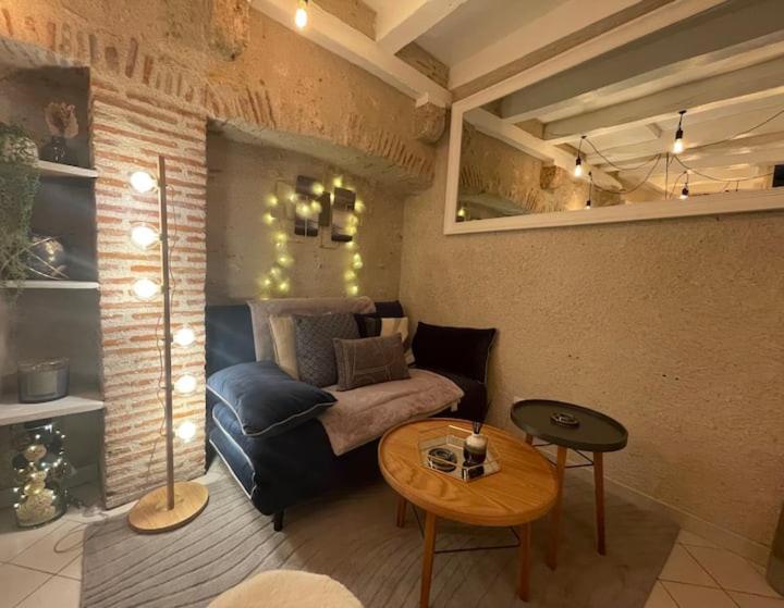 Esprit Hygge A Blois : Un Interieur Bien-Etre Apartment Exterior foto