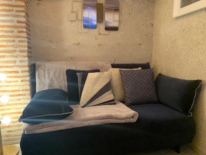 Esprit Hygge A Blois : Un Interieur Bien-Etre Apartment Exterior foto